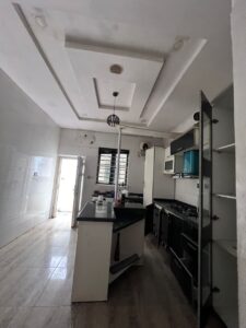 House for sale in Lekki Lagos