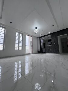 2 bedroom luxurious apartment in Lekki phase one Fully Furnished