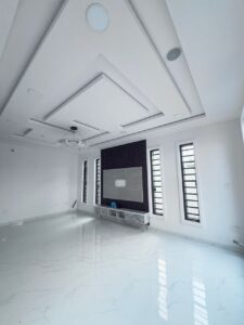 Luxury 5-bedroom duplex in Lagos