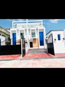 Luxury 5-Bedroom Duplex with BQ for Sale in Ajah